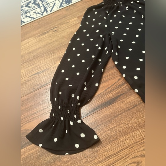 Polkadot Blouse - Picture 2 of 6